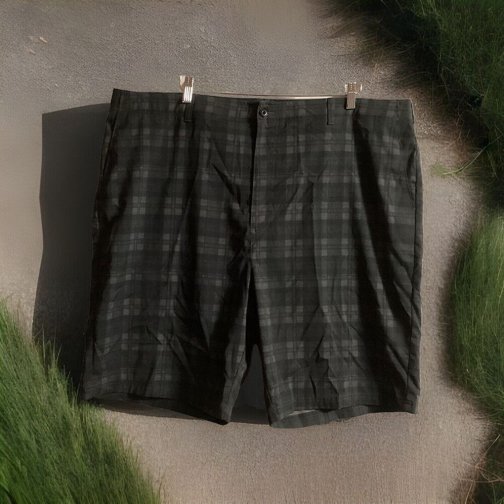 Ben Hogan Men’s Golf Shorts Gray White Checkered 46 Waist EUC ￼